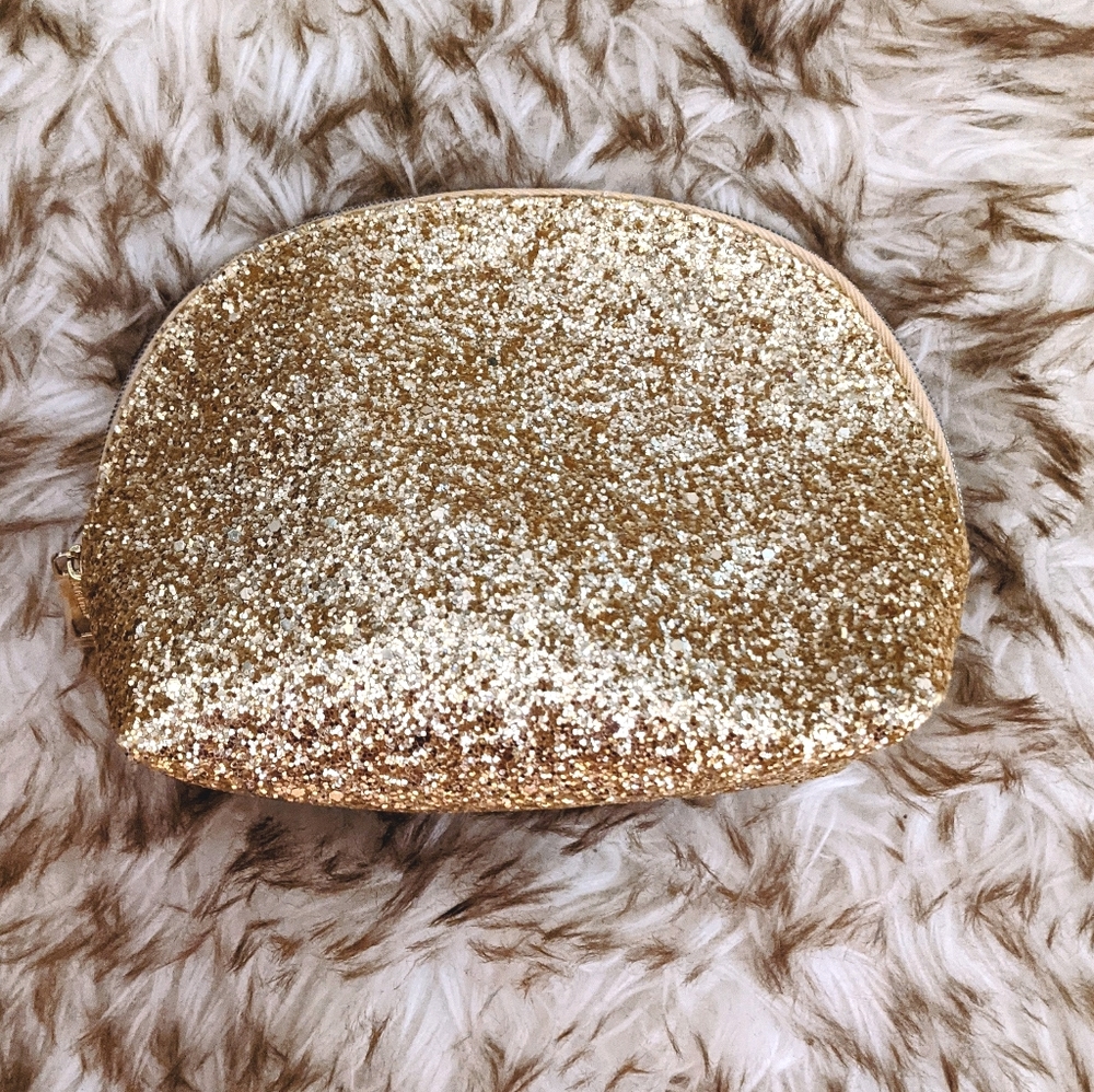 NEW Gold Estee Lauder Cosmetic Travel Bag